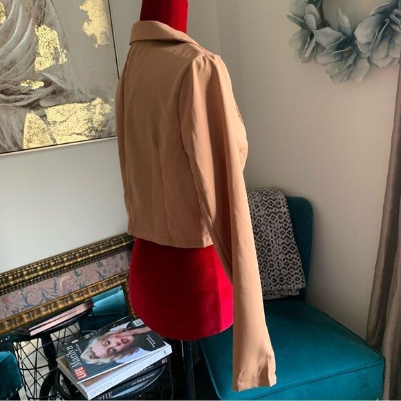 PLT TAN CROP BLAZER - Picture 7 of 9
